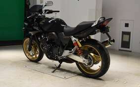 HONDA CB400 SUPER BOLDOR VTEC 2014 NC42