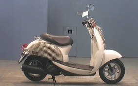 HONDA CREA SCOOPY I AF55