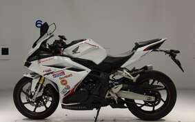 HONDA CBR250RR A MC51