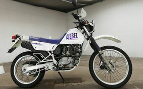 SUZUKI DJEBEL 200 (DR200SE) SH42A