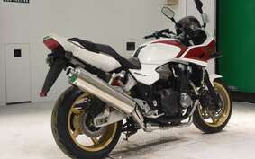 HONDA CB1300SB SUPER BOLDOR A 2011 SC54