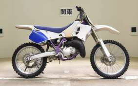 YAMAHA YZ125 4PE