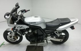 YAMAHA FZ400 1997 4YR