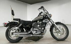 YAMAHA VIRAGO 250 3DM