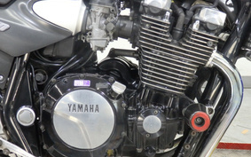 YAMAHA XJR1300 2001 RP03J