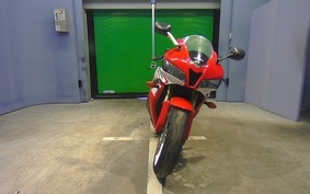 HONDA CBR600RR GEN 3 2013 PC40