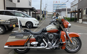 HARLEY FLHTCU4 CVO 2009 PR4