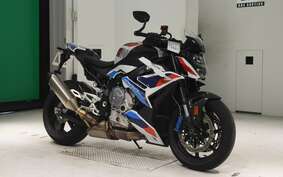 BMW M1000R 2023