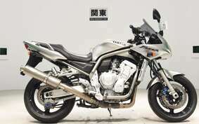 YAMAHA FZS1000 FAZER 2002 RN06