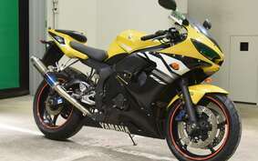 YAMAHA YZF-R6 2003 RJ05