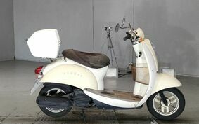 HONDA CREA SCOOPY I AF55