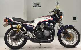 HONDA CB750F С 1983 RC04