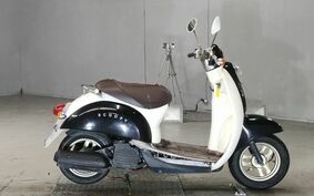 HONDA CREA SCOOPY I AF55