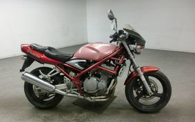 SUZUKI BANDIT 250 GJ77A