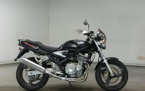 SUZUKI BANDIT 250 GJ77A