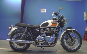 TRIUMPH BONNEVILLE T100 2005 J9052G