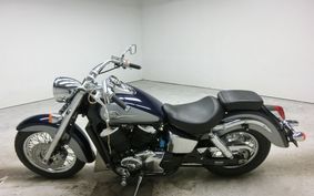 HONDA SHADOW 750 2003 RC44