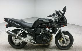 YAMAHA FZ400 1997 4YR