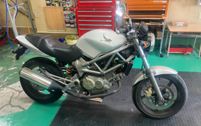 HONDA VTR 250 MC33