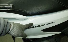 SUZUKI SKYWAVE 200 (Burgman 200) CH41A