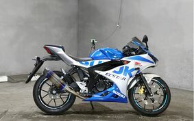 SUZUKI GSX-R125 DL33B