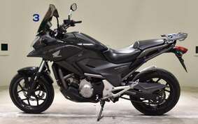 HONDA NC 700 X A 2013 RC63