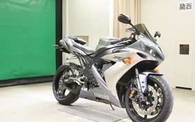 YAMAHA YZF-R1 2004 RN13