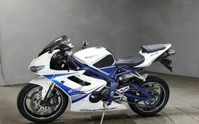 TRIUMPH DAYTONA 675 2010 MD1066