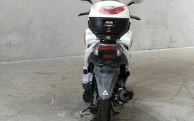 YAMAHA TRICITY 125 SE82J