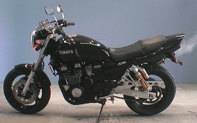 YAMAHA XJR400 R 2002 RH02J