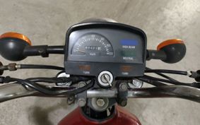 YAMAHA SR125 4DD