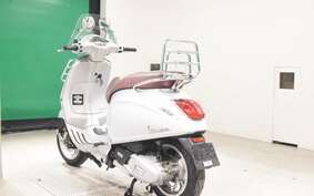 VESPA PRIMAVERA125