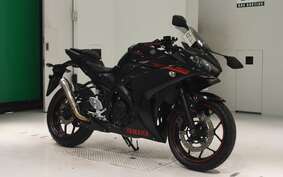 YAMAHA YZF-R25 A RG10J