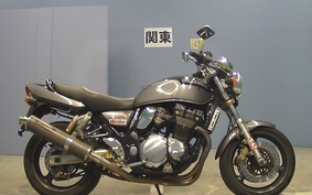 SUZUKI INAZUMA 1200 (GSX1200) 1999 GV76A