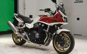 HONDA CB1300SB SUPER BOLDOR A 2011 SC54