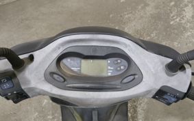 YAMAHA FORCE125 ..