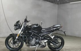 TRIUMPH STREET TRIPLE S 2017 HDA40