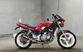 SUZUKI BANDIT 250 GJ74A