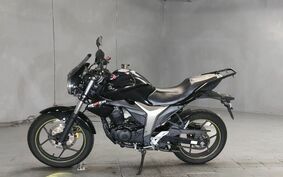 SUZUKI GIXXER 150 NG4BG