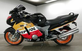 HONDA CBR1100XX 2000 SC35