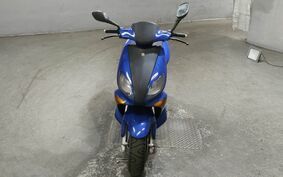 YAMAHA MAXTER 125 SE05