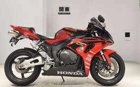 HONDA CBR1000RR 2006 SC57