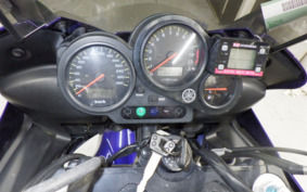 YAMAHA FZS1000 FAZER 2003 RN06