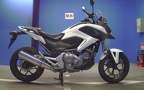 HONDA NC 700 X 2012 RC63