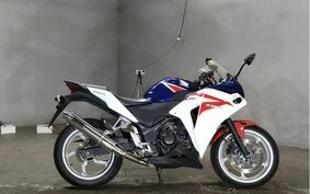 HONDA CBR250R MC41