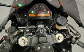 HONDA CBR1000RR 2005 SC57