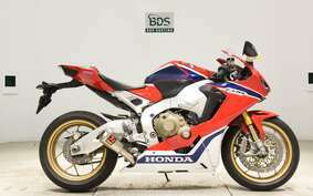 HONDA CBR1000RR GEN 3 SPECIAL EDITION 2017 SC77