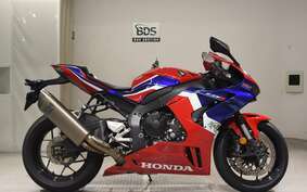 HONDA CBR1000RR R 2020 SC82