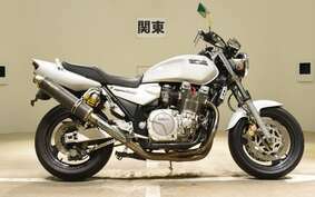 YAMAHA XJR1300 1999 RP01J