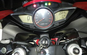 HONDA VFR1200F 2010 SC63